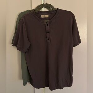 imogene + willie lot of (2) men’s short sleeve henley
